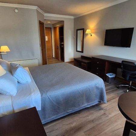 Hotel Diego De Almagro Coyhaique Zewnętrze zdjęcie