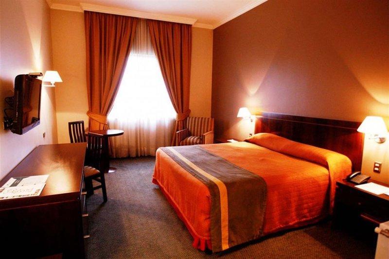 Hotel Diego De Almagro Coyhaique Zewnętrze zdjęcie
