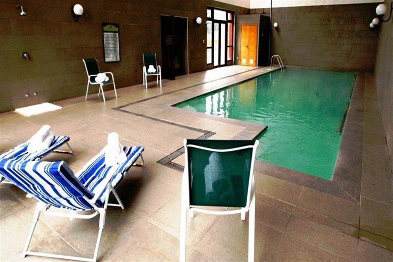 Hotel Diego De Almagro Coyhaique Zewnętrze zdjęcie