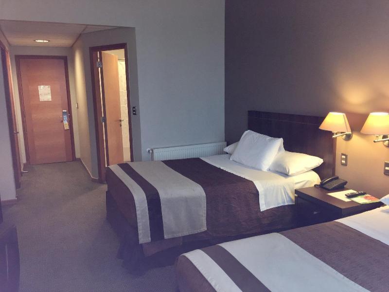 Hotel Diego De Almagro Coyhaique Zewnętrze zdjęcie